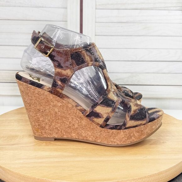Fergalicious Kenzie Animal Print Boho Cutout Peep Toe Wedge Sandals Brown 8.5 - Picture 2 of 14